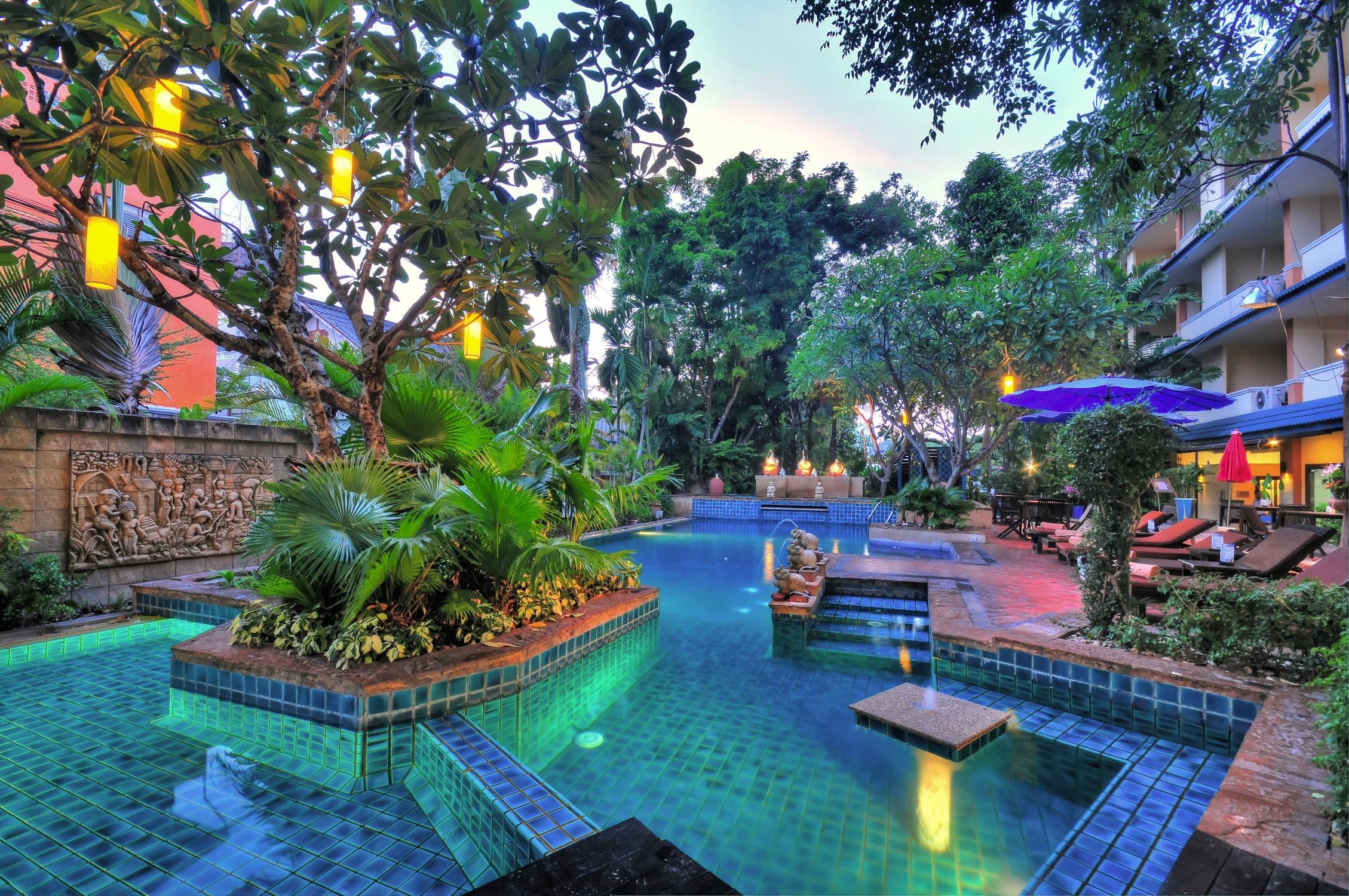 Gazebo Resort, Pattaya Esterno foto