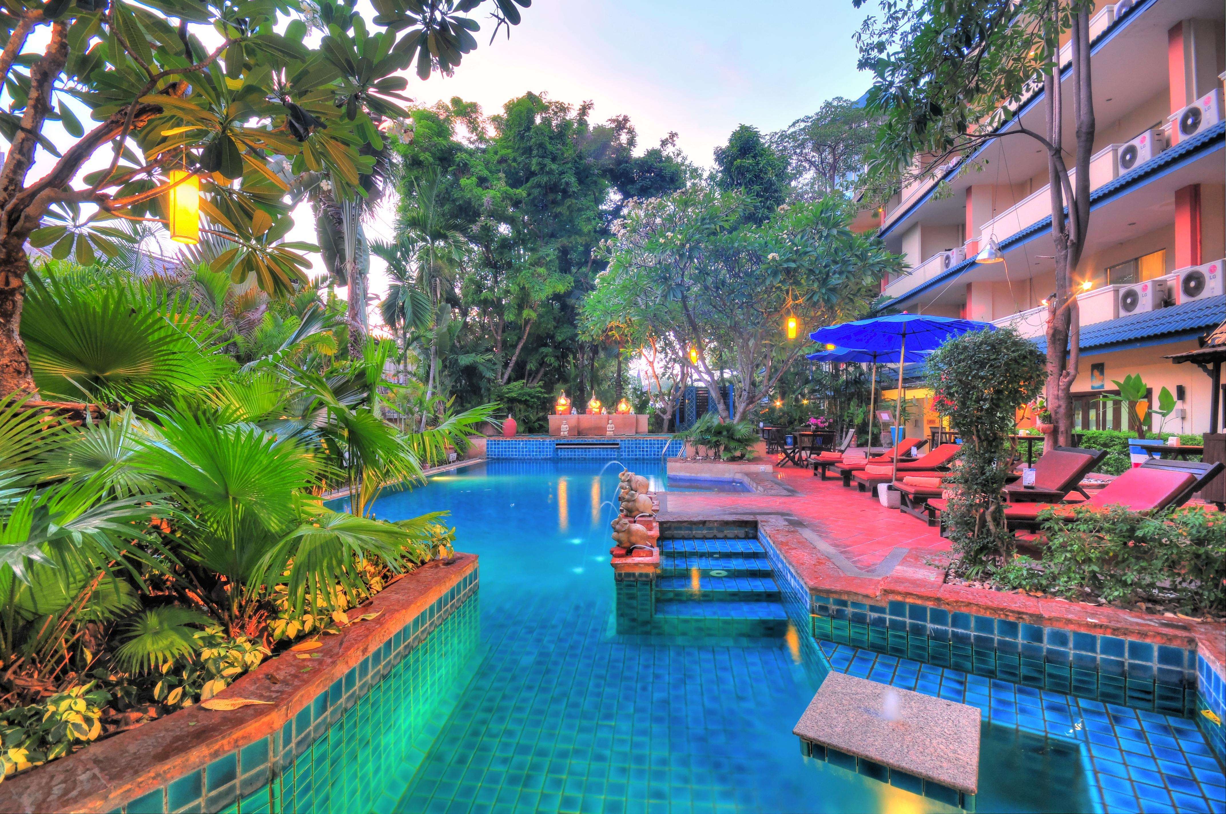 Gazebo Resort, Pattaya Esterno foto
